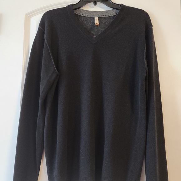 Transcript Sweater 100% Cashmere V neck - Picture 1 of 7